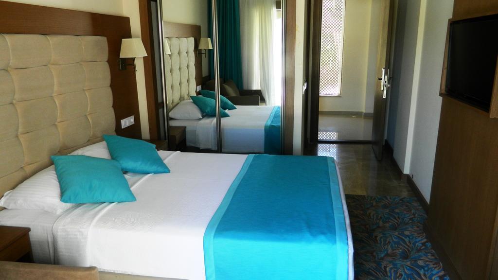 Liona Hotel & Spa Gundogan  Bagian luar foto