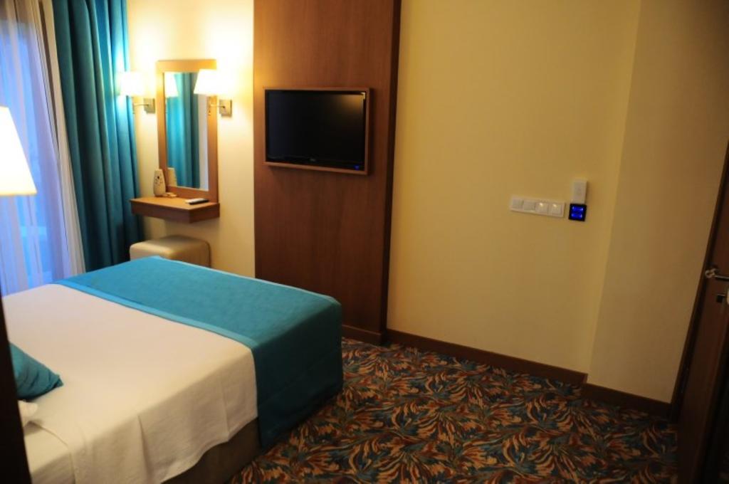 Liona Hotel & Spa Gundogan  Bagian luar foto